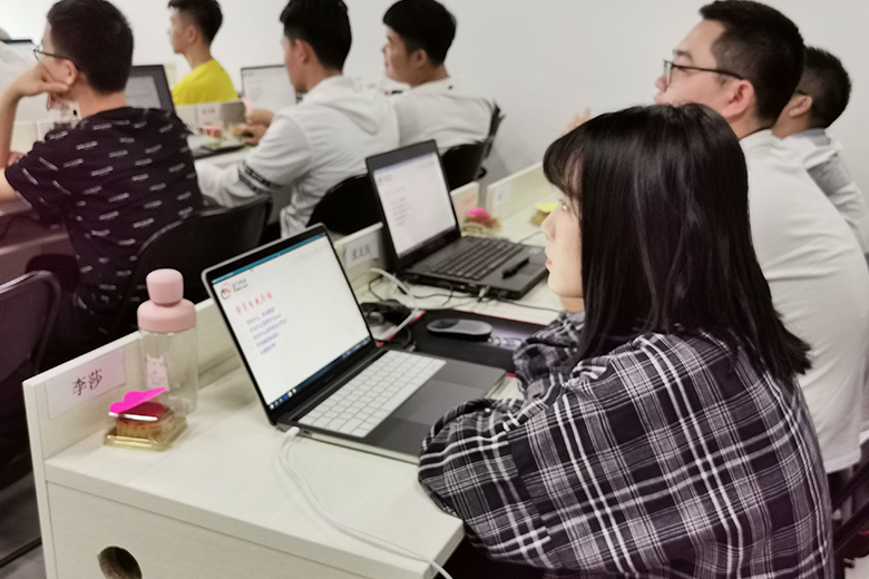 专注Java教学